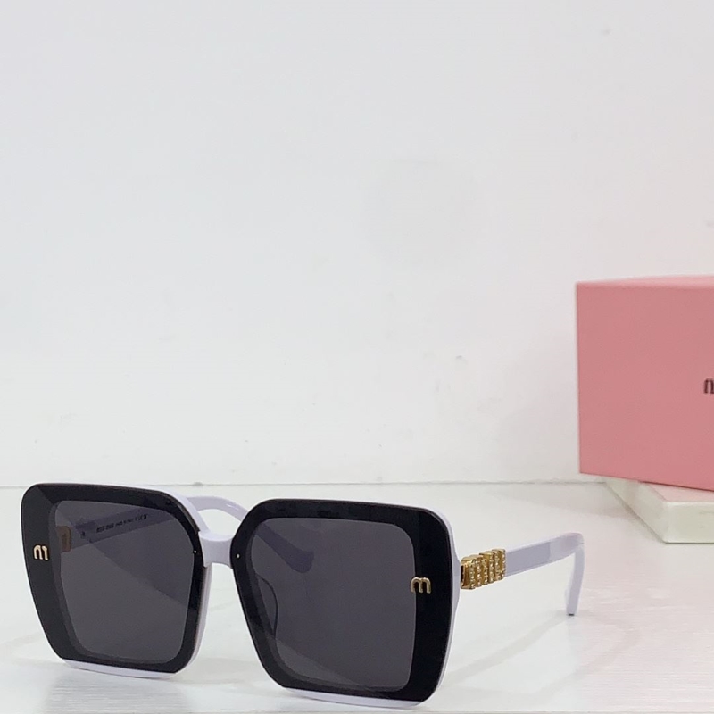 Miu miu Sunglasses